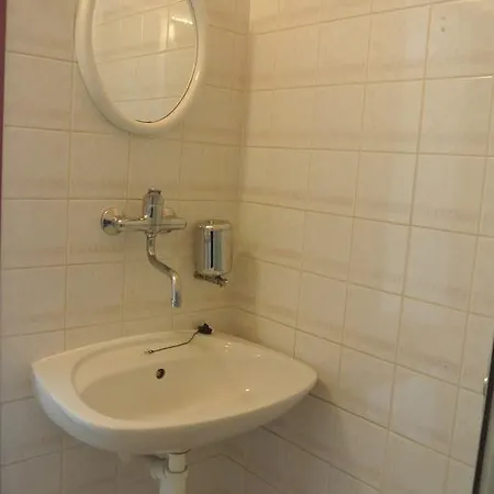 Motel Na Kovarne Vrchlabí