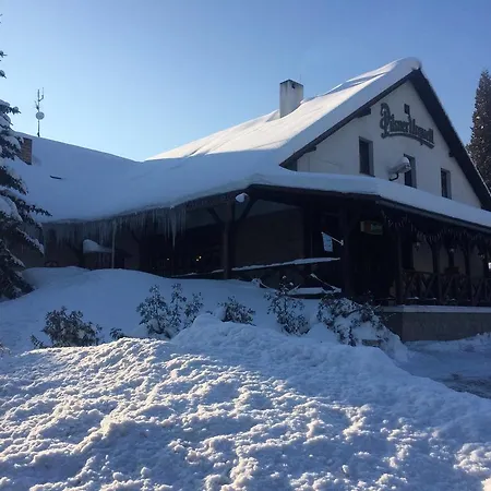Na Kovarne Motel
